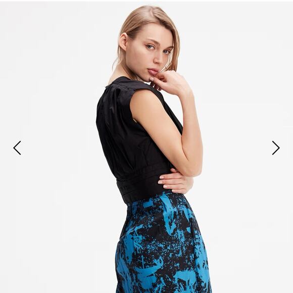 Wolf & Badger SJ Weekend Cross Heart Crop Top Wrap V Neck Blouse Side Zip 10 - Picture 2 of 16